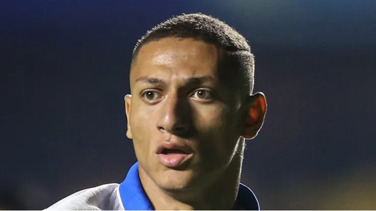 Richarlison pode ser negociado pelo Tottenham.