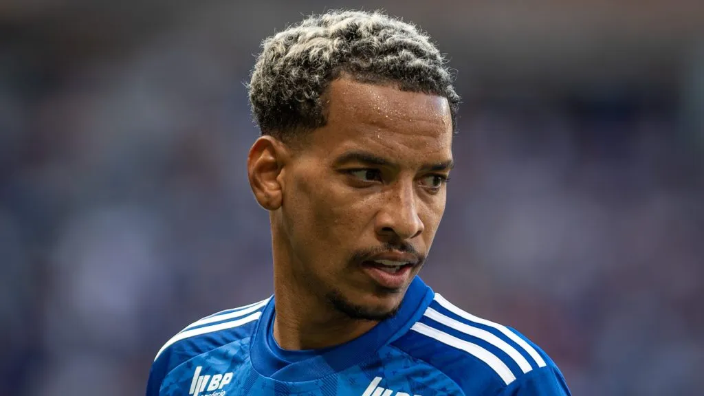 Matheus Pereira pelo Cruzeiro em 2025. Foto: Alessandra Torres/AGIF