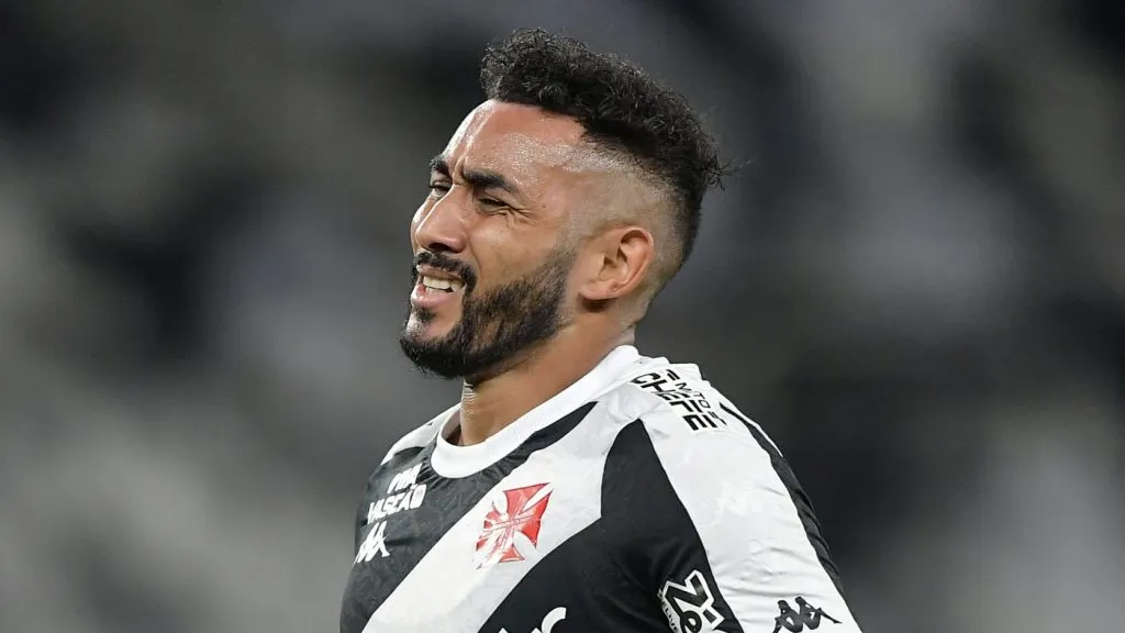 Payet, do Vasco, vive situação complicada extracampo - Foto: Thiago Ribeiro/AGIF.