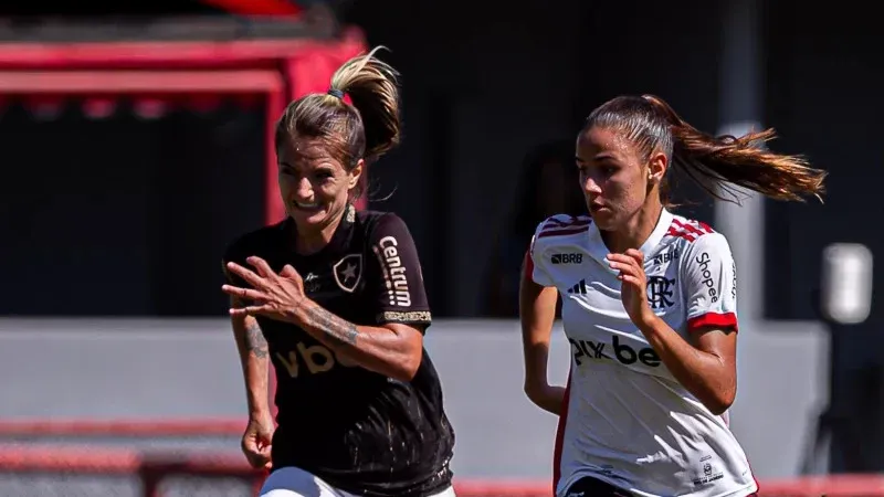 Jogadoras do Botafogo e Flamengo na Copa Rio Feminina 2025