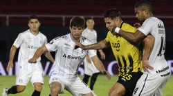 Última visita do Grêmio ao Paraguai terminou em vitória diante do Guaraní (Photo by Luis Vera)