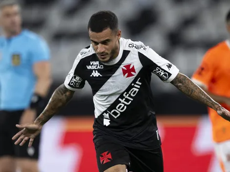 Coutinho marca golaço na Sul-Americana e torcedores enlouquecem