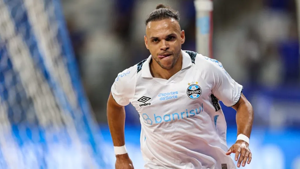 Braithwaite no Grêmio. Foto: Gilson Lobo/AGIF