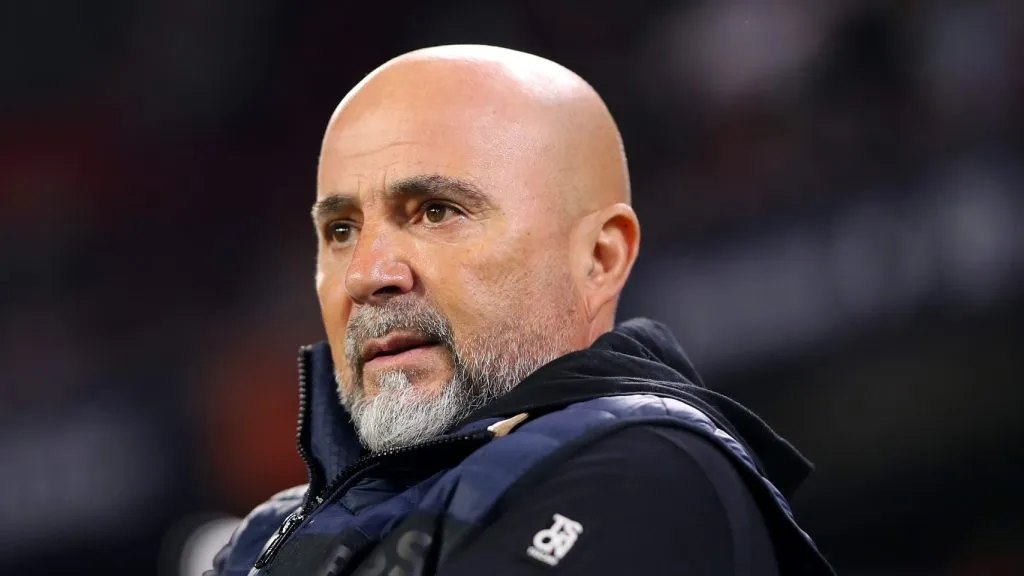 Jorge Sampaoli está livre no mercado desde janeiro, quando foi demitido do Rennes-FRA – Foto: Fran Santiago/Getty Images