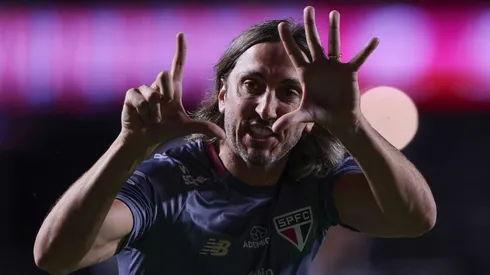 Zubeldía é mantido no cargo no São Paulo.