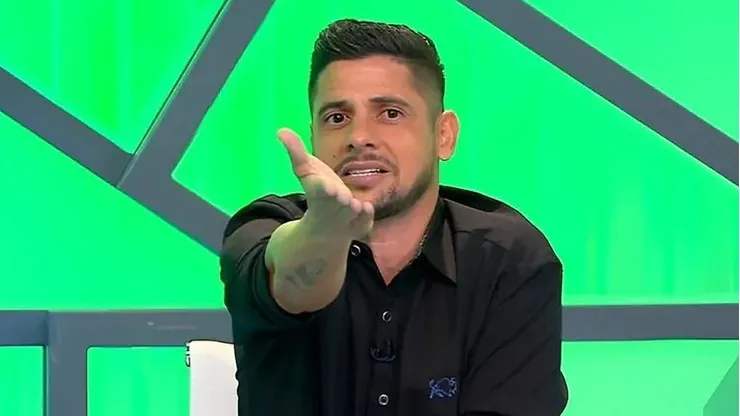 Ex-jogador deu a sua família - Foto: Reprodução/SBT.