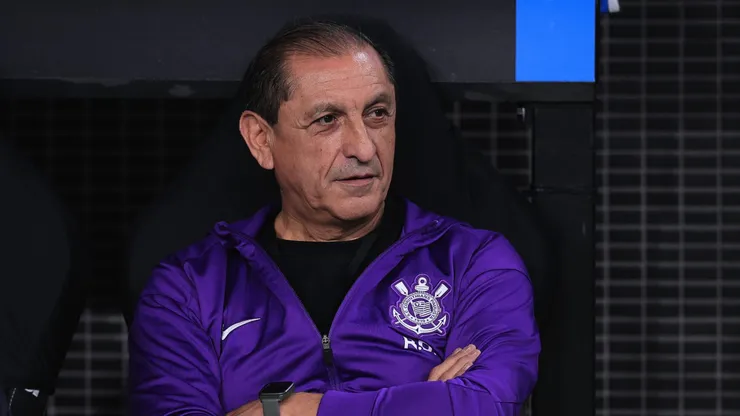 Ramón Díaz técnico do Corinthians durante partida contra o Huracan no estádio Arena Corinthians pelo campeonato Copa Sul-americana 2025.