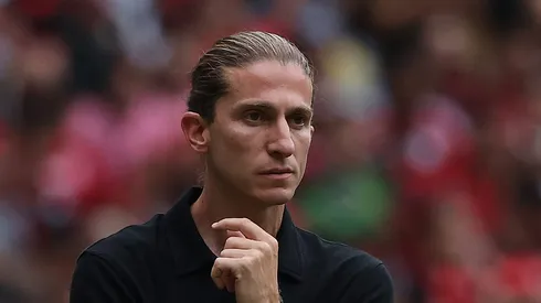 - Filipe Luís, treinador do Clube de Regatas do Flamengo