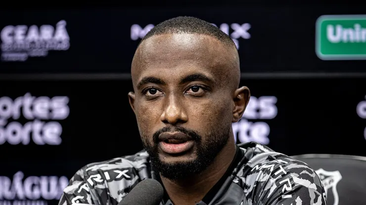 Dieguinho na coletiva de ontem (3)