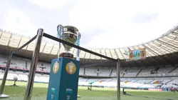 Vista da Taça de Campeão Mineiro 2025 no estádio Mineirão para partida entre América-MG e Atlético-MG pelo campeonato Mineiro 2025. Foto: Gilson Lobo/AGIF