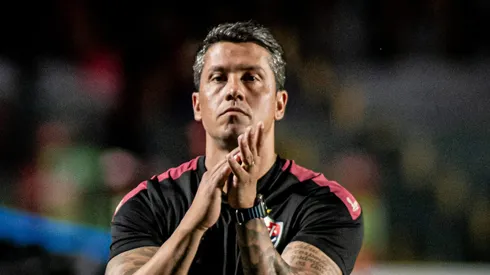 Carpini trabalhou no São Paulo em 2023 e foi campeão da Supercopa do Brasil. Victor Ferreira / EC Vitória.