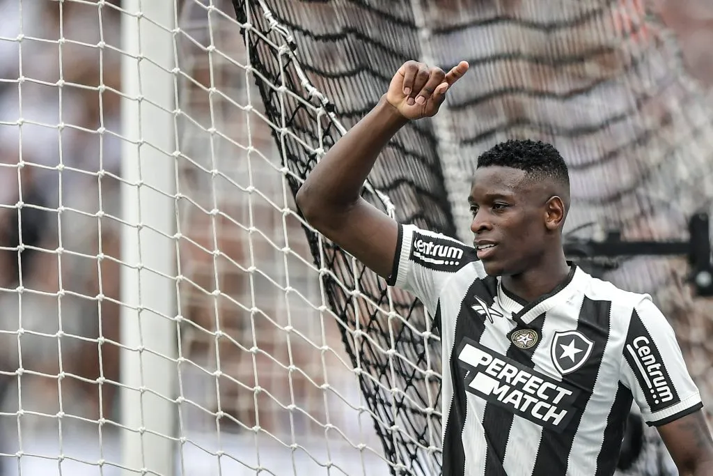 Luiz Henrique, ex-atacante do Botafogo -Foto: Thiago Ribeiro/AGIF