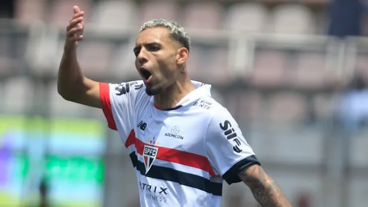 Matheus Alves deve ser titular do SPFC contra Atlético-MG pelo Brasileirão - Foto: Guilherme Veiga/São Paulo FC