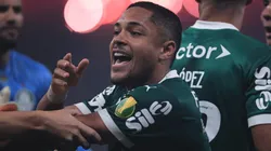 Vitor Roque se desentendeu com Ríos no fim do 1º tempo de Palmeiras x Cerro Porteño