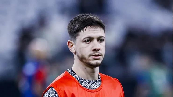 Rodrigo Garro deve permanecer por mais tempo no Corinthians - Foto: Marco Miatelo/AGIF.