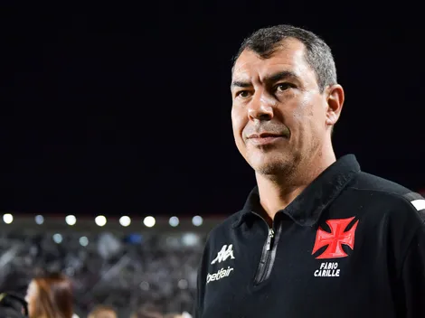 Carille tem dúvidas importantes para enfrentar o Corinthians; veja a provável escalação