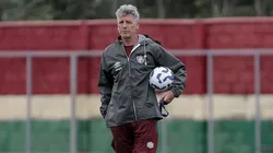 Renato Gaúcho durante treinamento do Fluminense - Foto: Lucas Merçon/ Fluminense