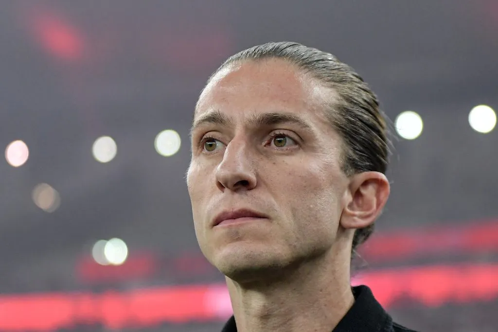 SP – RIO DE JANEIRO – 29/03/2025 – BRASILEIRO A 2025, FLAMENGO X INTERNACIONAL – Filipe Luis tecnico do Flamengo durante partida contra o Internacional no estadio Maracana pelo campeonato Brasileiro A 2025. Foto: Thiago Ribeiro/AGIF