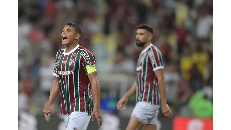 Thiago Silva jogador do Fluminense durante partida contra o Flamengo no estádio Maracanã pelo campeonato Carioca 2025. Foto: Thiago Ribeiro/AGIF