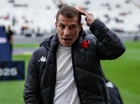 Torcedores do Vasco pedem o retorno do técnico Rafael Paiva