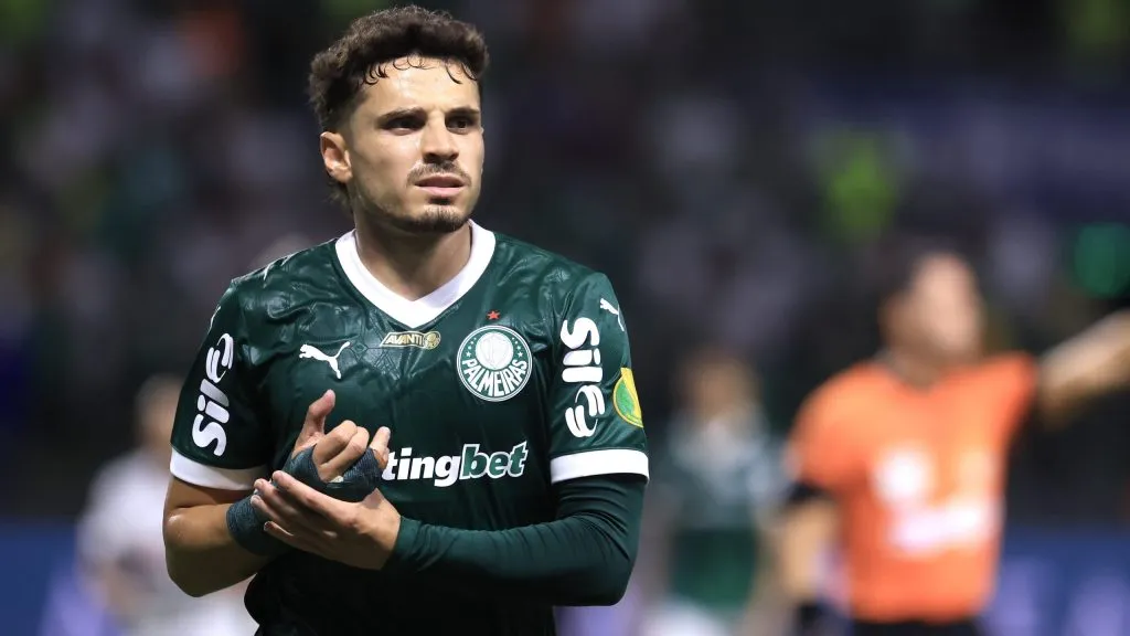 Raphael Veiga durante partida. Foto: Marcello Zambrana/AGIF