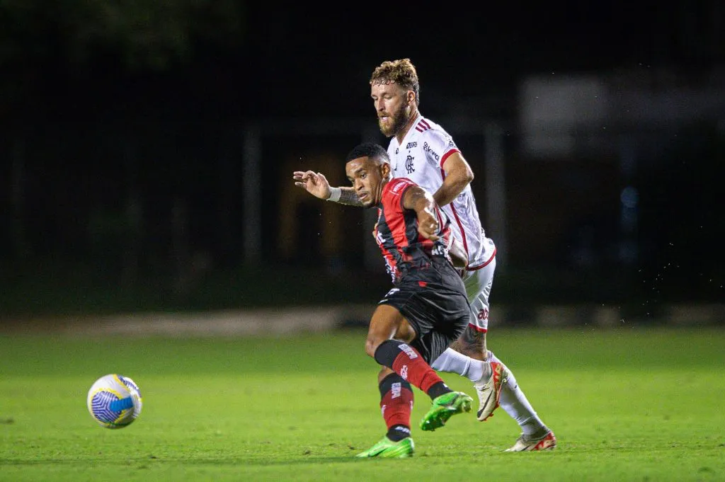 O Flamengo venceu o Vitória no ano passado, jogando no Barradão. Foto: Jhony Pinho/AGIF