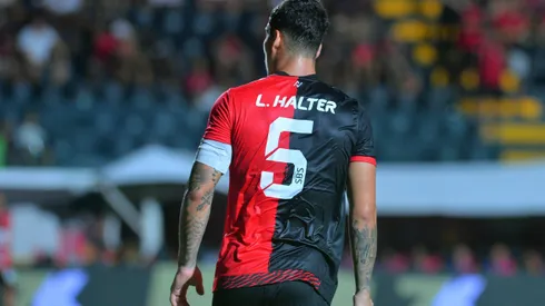 Lucas Halter, jogador do Vitória, durante partida contra o Sport no estadio Barradao pelo campeonato Copa Do Nordeste 2025. Foto: Walmir Cirne/AGIF