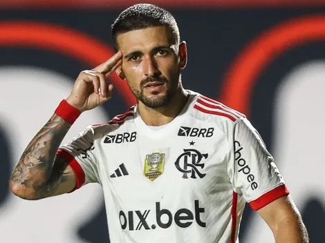 Torcida elogia Arrascaeta após lance do gol em Vitória X Flamengo