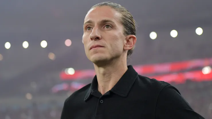 Filipe Luís no Flamengo durante o Brasileirão Série A - Foto: Thiago Ribeiro/AGIF