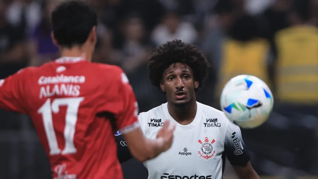 Talles Magno pode ser escolhido - Foto: Ettore Chiereguini/AGIF.