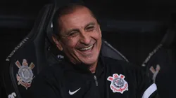 Ramón Díaz está livre no mercado após sair do Corinthians.