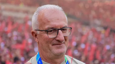 Dorival Júnior ainda segue sem futuro definido.