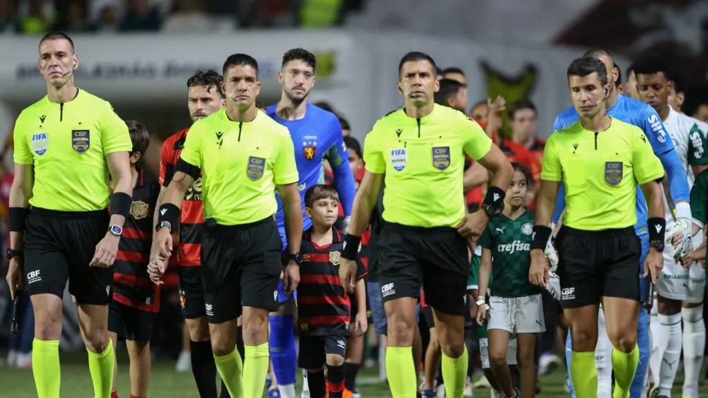 Grupo de arbitragem de Sport x Palmeiras