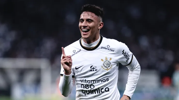 Jogador deixou o Timão em 2022