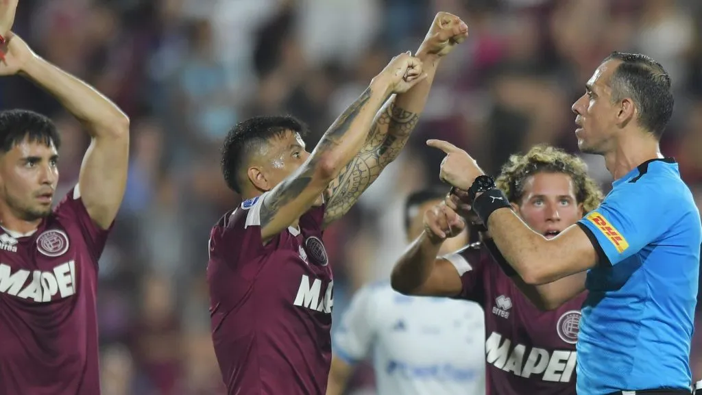 Árbitro Juan Benítez, do Paraguai