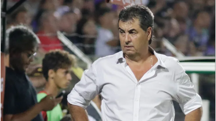 Treinador falou sobre a partida com o Timão. Photo by Maria Ines Hiriart/Getty Images