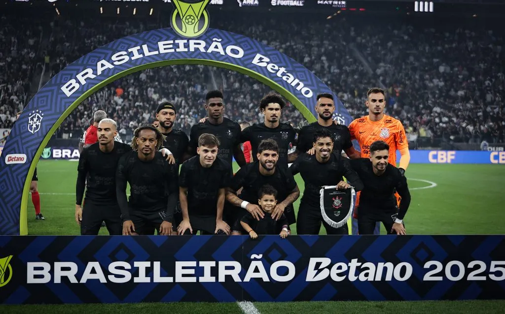 Titulares do Corinthians contra o Vasco. Foto: Fabio Giannelli/AGIF