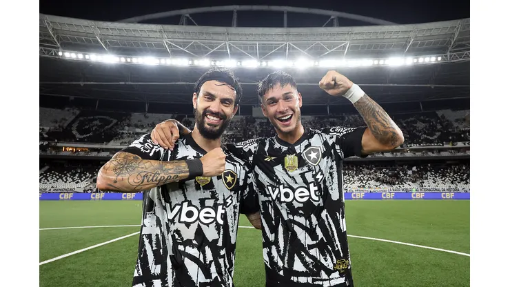 Com 4 atacantes e Mastriani, veja a escalação do Botafogo diante do Carabobo-VEN