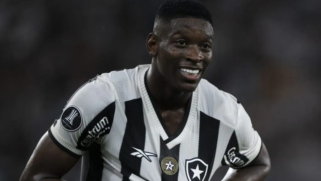 Luiz Henrique, ex-Botafogo