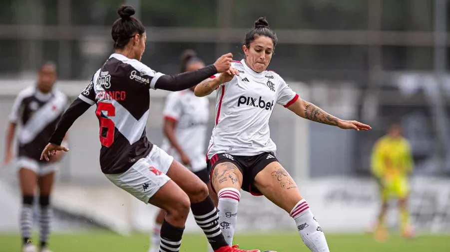 Disputa da Copa Rio Feminina entre Botafogo e Flamengo