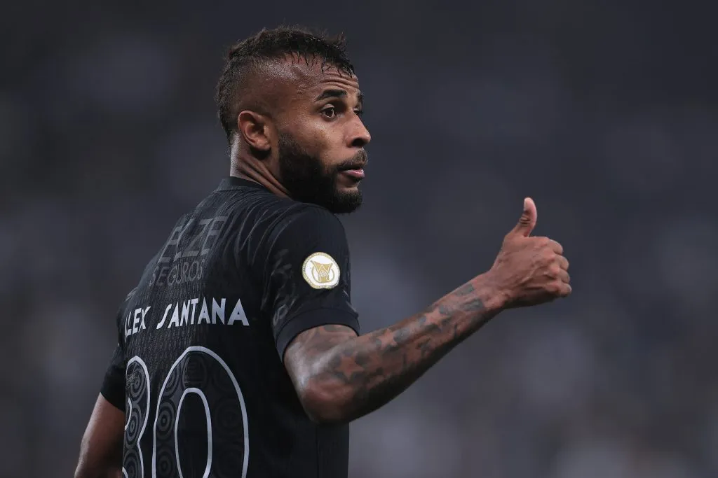 SP – SAO PAULO – 16/07/2024 – BRASILEIRO A 2024, CORINTHIANS X CRICIUMA – Alex Santana jogador do Corinthians durante partida contra o Criciuma no estadio Arena Corinthians pelo campeonato Brasileiro A 2024. Foto: Ettore Chiereguini/AGIF