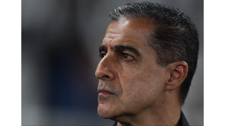 Renato Paiva técnico do Botafogo durante partida contra o Juventude no estádio Engenhão pelo campeonato Brasileiro A 2025. Foto: Thiago Ribeiro/AGIF
