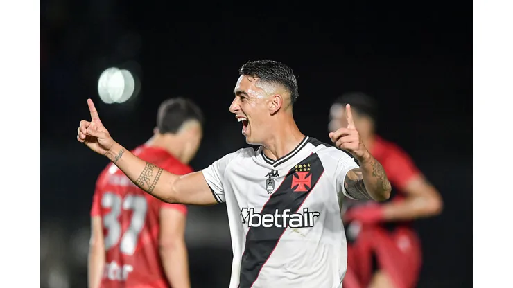 Puma Rodríguez, lateral do Vasco