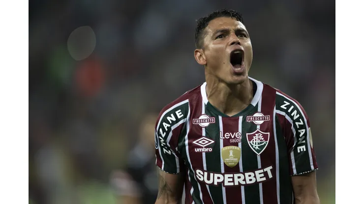 Thiago Silva jogador do Fluminense comemora classificação após partida contra o Grêmio no estádio Maracanã pelo campeonato Copa Libertadores 2024. Foto: Jorge Rodrigues/AGIF