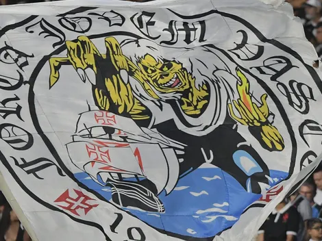 Força Jovem exige saída de Carille e critica jogadores vascaínos