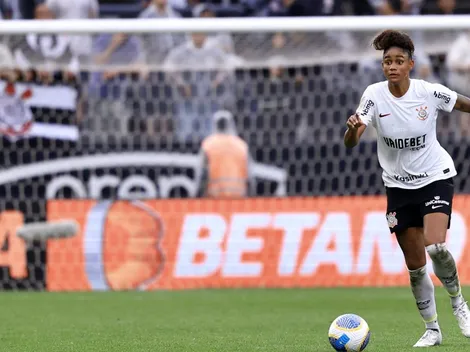 Conheça a trajetória da zagueira Tarciane, jogadora do Lyon