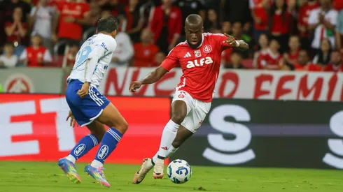 Enner Valencia marcou o gol de empate contra o Bahia