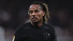 Carrillo está próximo de retornar aos gramados no Corinthians.