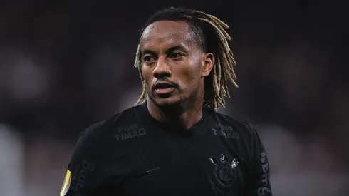 Carrillo está próximo de retornar aos gramados no Corinthians.