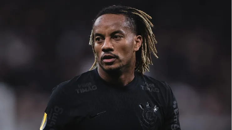 Carrillo está próximo de retornar aos gramados no Corinthians.